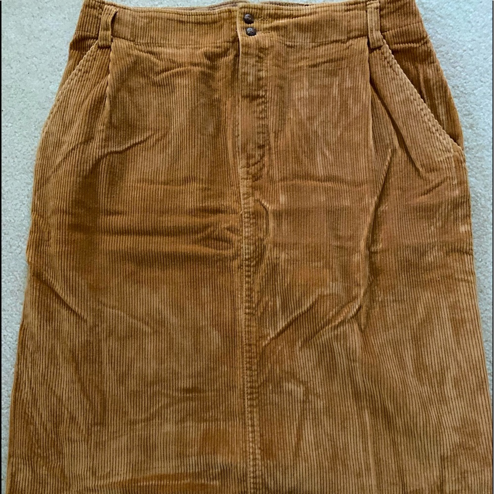 Liz Sport Corduroy Skirt Knee